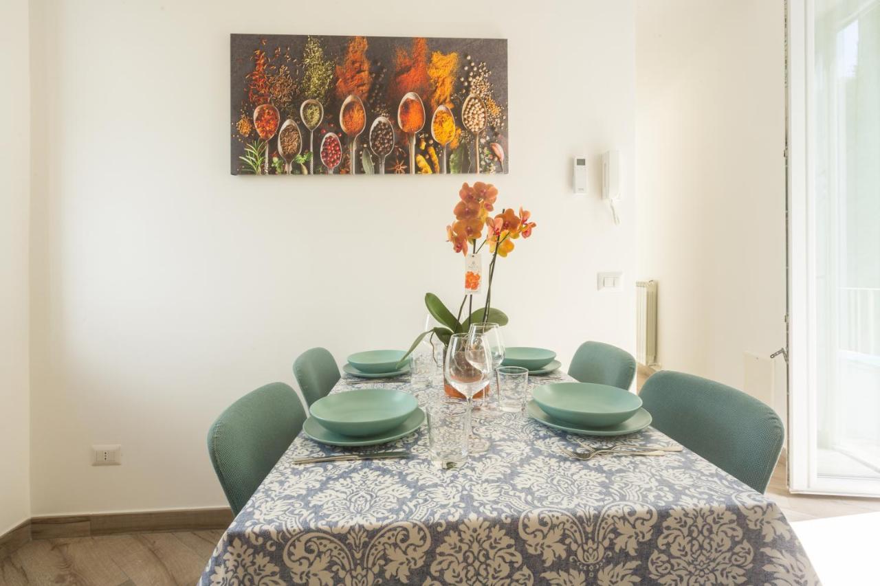 Sorrento Tower Apartment Екстериор снимка