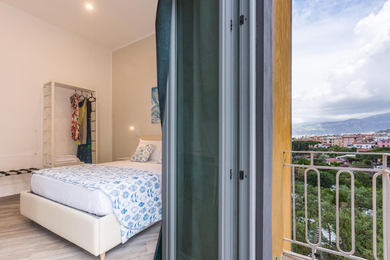 Sorrento Tower Apartment Екстериор снимка